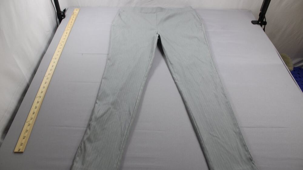 Jones New York Signature Pants Womens L Gray Pinstripe Pull On Stretch Career